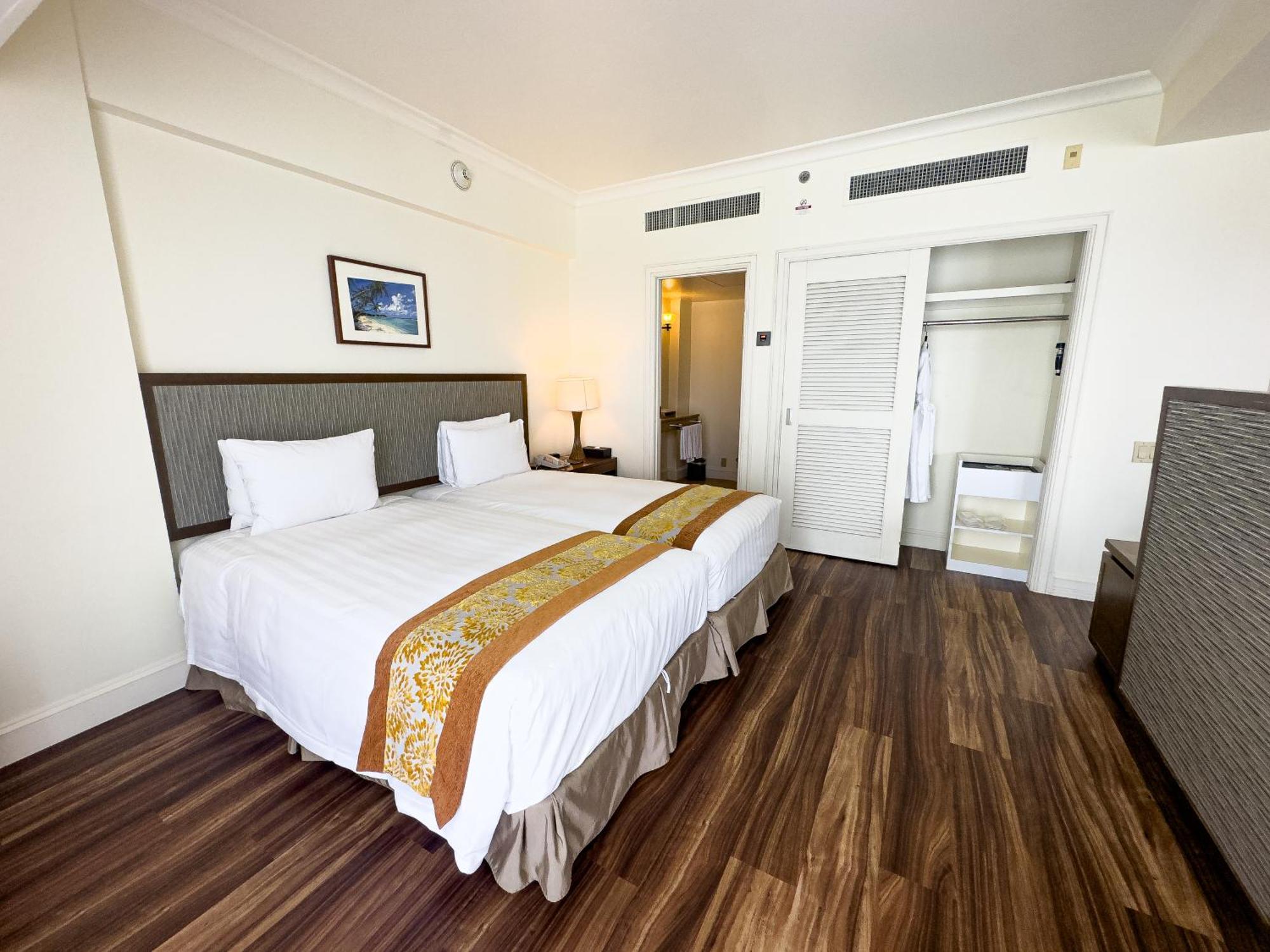 Lotte Hotel Guam Tumon Exterior foto